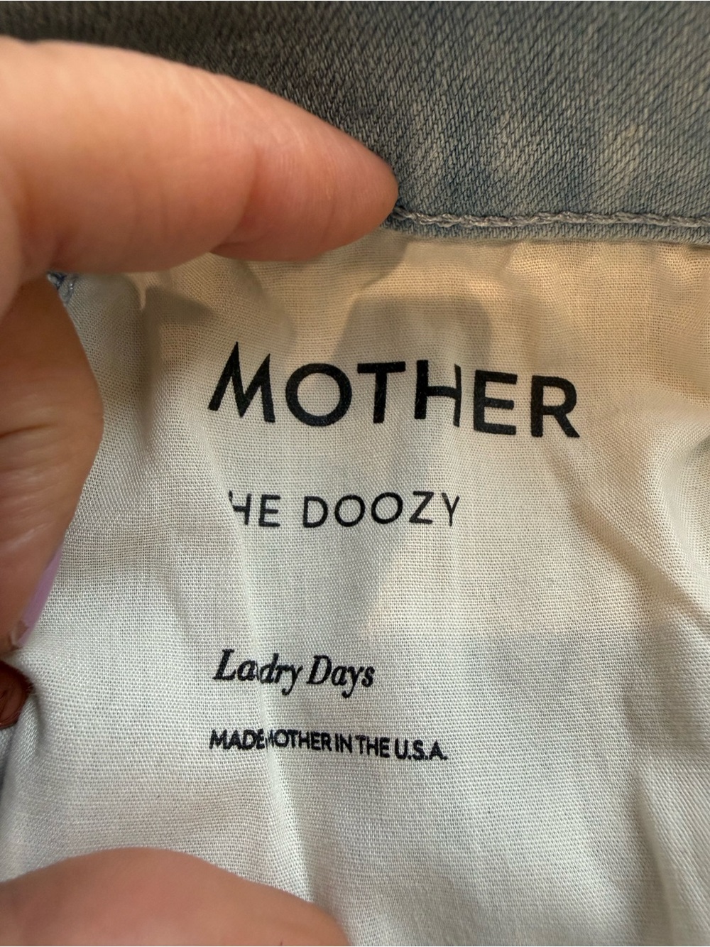 MOTHER The Doozy high waisted flare in acid bleach washed laundry days size 28 - Picture 10 of 13